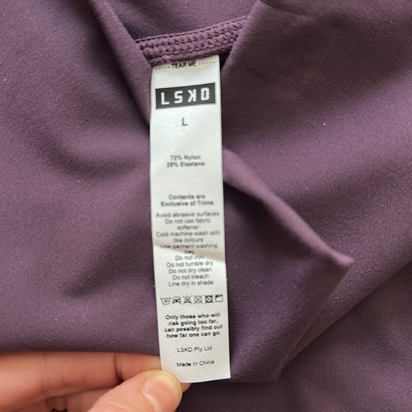 LSKD Elixir X-Short With Pockets - Picture 2 of 3